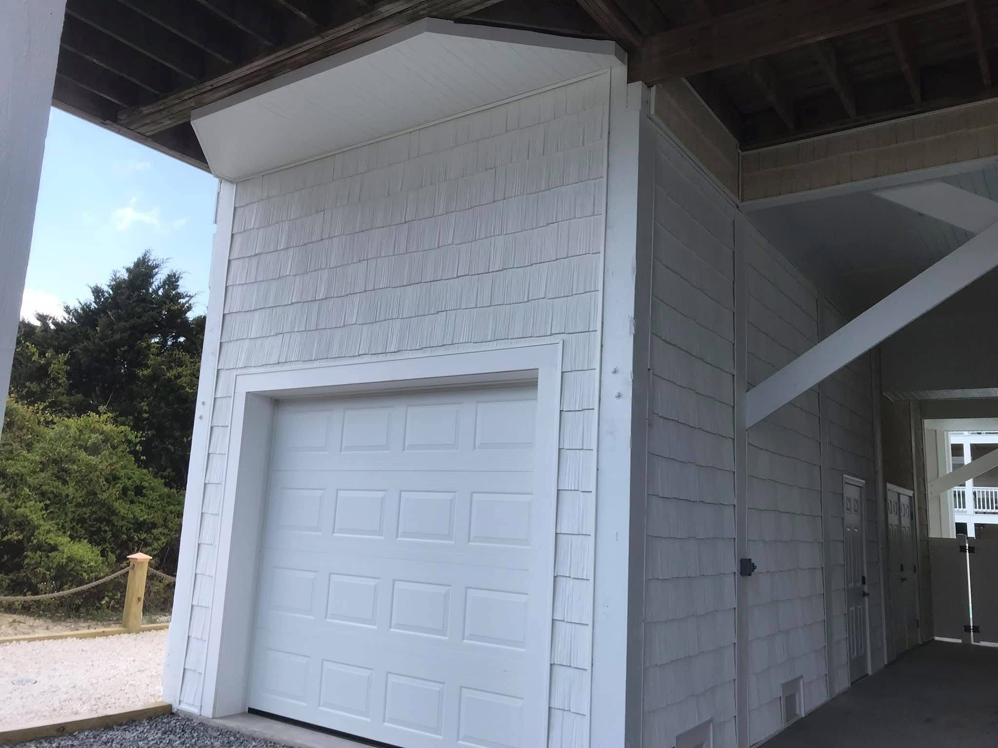 Siding repair Hardie and vinyl Brunswick NC